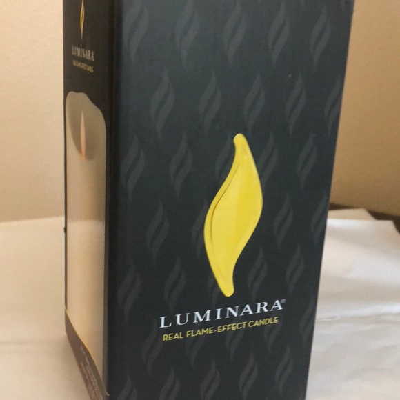 Luminara 7 inch Flameless Candle. New Still In Original Box - Picture 4 of 6